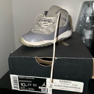 Toddler Jordan 11s cool grey